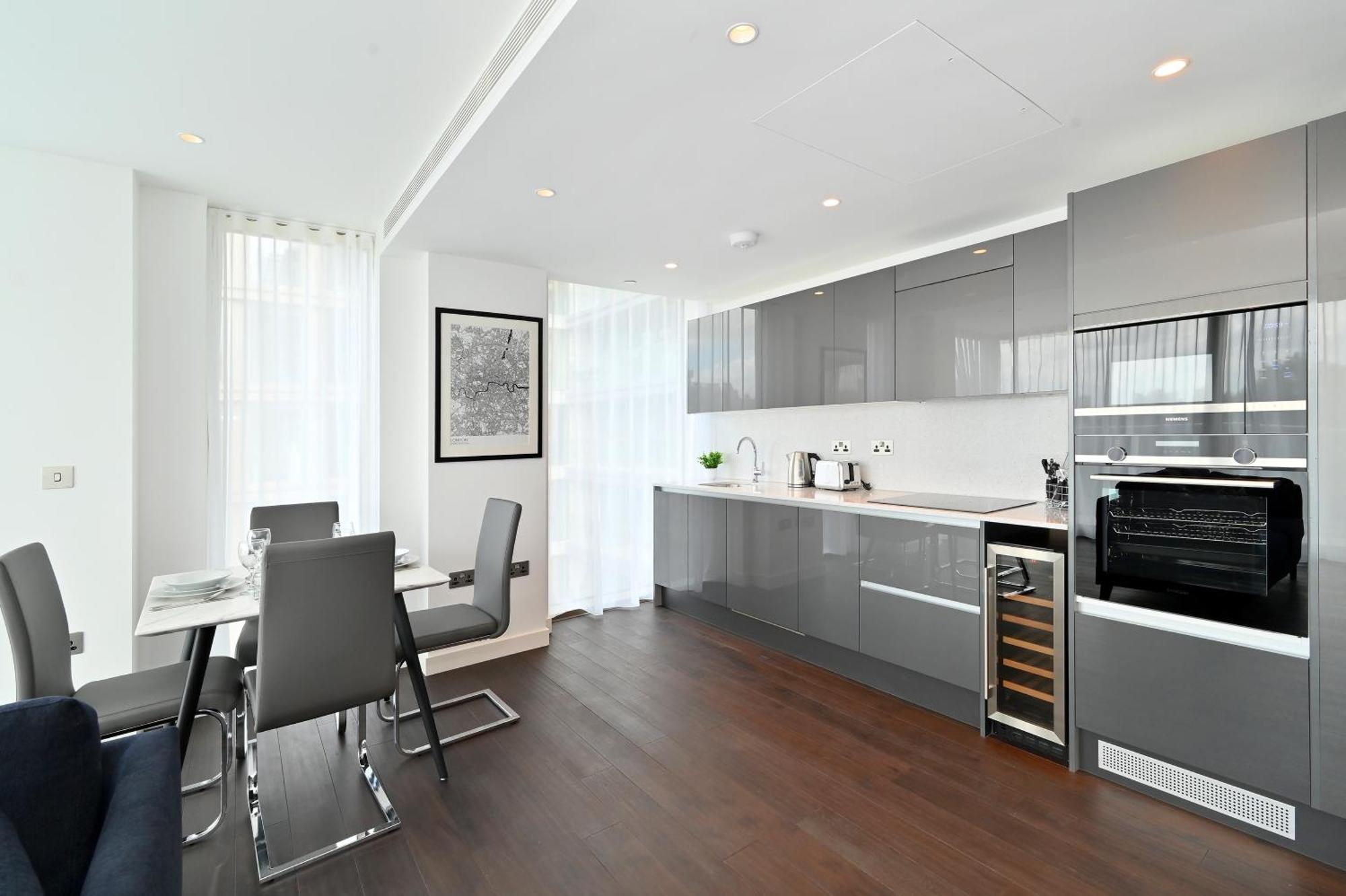 Access Tower Hill Apartment London Exterior photo